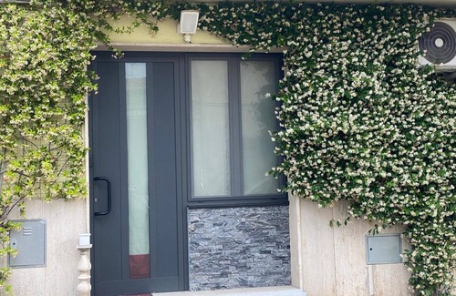Terracina Apartment | Apartment 'Sweetlove' with Mountain View, Wi-Fi and Air Conditioning