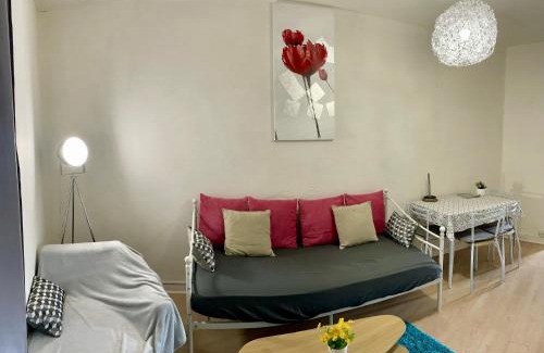 Miroir - Batignolles Apartment | Apartment T2 Le Mans TGV Station