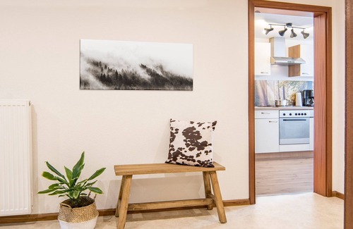 Oppenau Apartment | Apartment ‘Tannenhöhe’ with mountain view, balcony and Wi-Fi