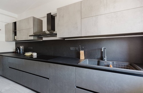 Oristano Historic Centre Apartment | Apartment 'Terry's House' with Air Conditioning