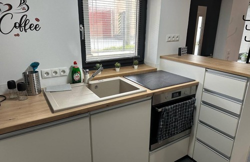 Bad Windsheim Apartment | Apartment 'Thermenblick' with Shared Garden and Wi-Fi