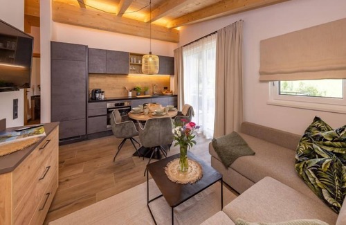 Bruck an der Grossglocknerstrasse Apartment | Apartment Top 6 by Interhome