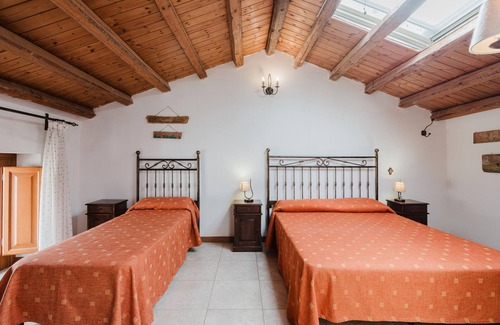 Custonaci Other | Apartment 'Torchio' with Shared Garden, Wi-Fi and Air Conditioning