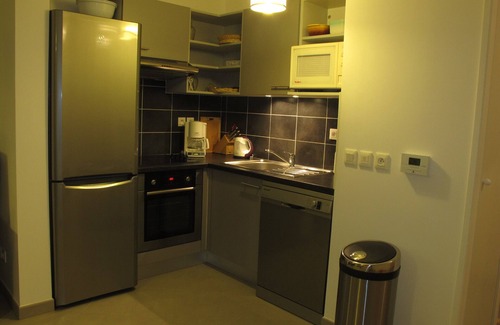 Andernos-les-Bains Apartment | Apartment type T3, * balcony + box in small new private building