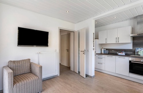 Ortsmitte Apartment | Apartment 'Typ 3' with Shared Garden, Balcony and Wi-Fi