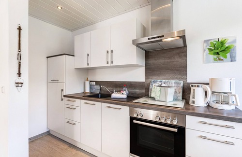 Ortsmitte Apartment | Apartment 'Typ 3' with Shared Garden, Balcony and Wi-Fi