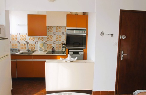 Port-la-Nouvelle Apartment | Apartment type 2 PORT LA NOUVELLE 300 m from the beach.