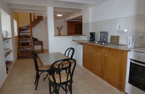 Ponteves House | APARTMENT "UGNI BLANC" 4 PERS. IN THE HEART OF A 120-HECT. WINEGROWING ESTATE