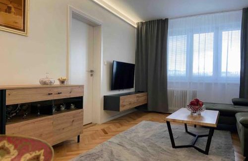 Banska Stiavnica Apartment | Apartment under Trojický hill