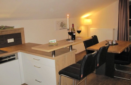 Marzoll Apartment | Apartment Untersberg 42 sqm for 1-2 persons with balcony and mountain view