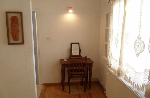 Tochni Apartment | Apartment Vasilikos House in Tochni - 4 persons, 2 bedrooms