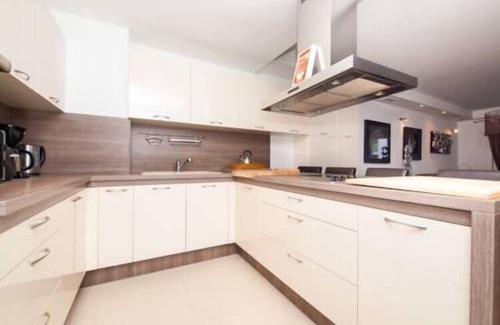 Lapad Apartment | Apartment Vesna - Superior Three Bedroom Apartment with Balcony