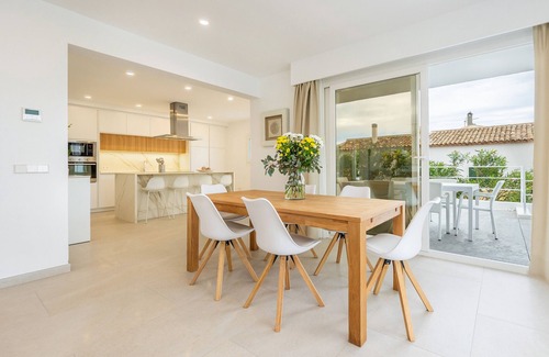 Pedruscada Apartment | Apartment 'Villa Na Pilena' with Sea View, Wi-Fi and Air Conditioning
