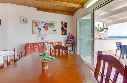 Castro Marina Apartment | Apartment Villetta Paradiso-1 by Interhome