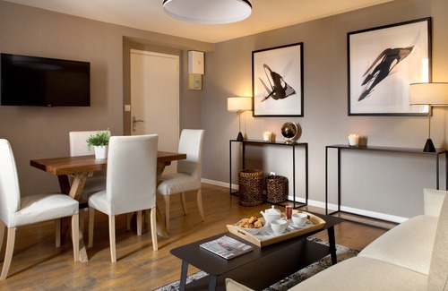 Dijon Centre Ville Apartment | Apartment "VOLNAY" - Historical Center - 50m2 - 4 people