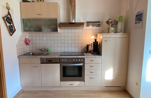 Kirchzarten Apartment | Apartment 'Waldblick' with Mountain View, Shared Garden and Wi-Fi
