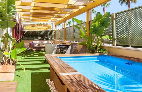 Sotogrande Apartment | Apartment 'Waterfront Polo Royale I' with Private Pool, Wi-Fi and Air Conditioning