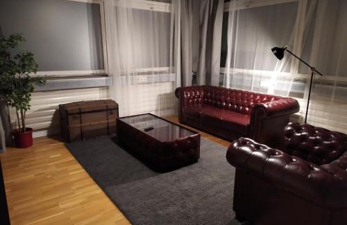 Rotebuhl Apartment | Apartment West - Michael