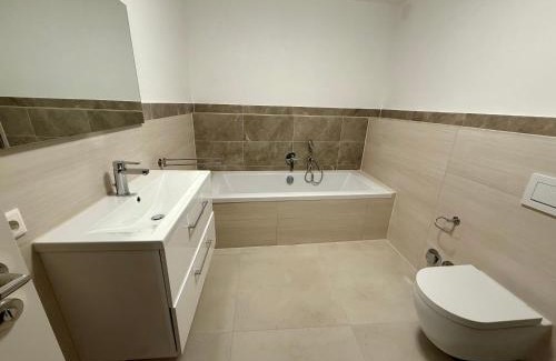Rhein-Erft-Kreis District Apartment | Apartment WH6