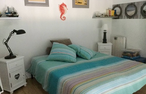 Benerville-sur-Mer Apartment | Apartment with Sea View