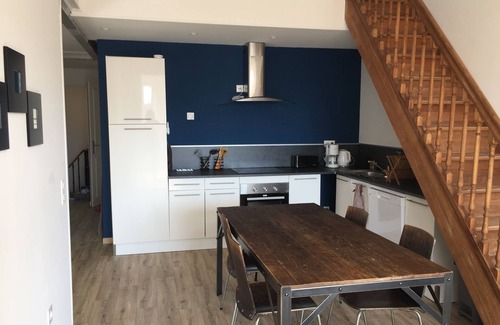 Lezignan-Corbieres Apartment | Apartment with terrace, pool