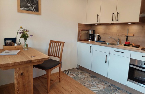 Wertach Apartment | Apartment 'Wildschütz' with Shared Terrace, Shared Garden and Wi-Fi