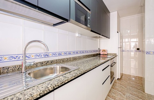 Torrevieja Apartment | Apartment with 2 bedrooms 500 meters from the sea and the beach.