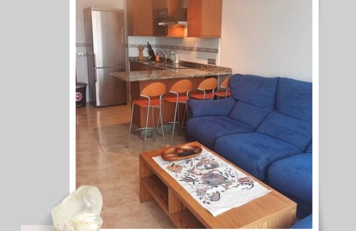 Boiro Apartment | Apartment with 2 double bedrooms (4 persons), 1 bathroom at 400 meters from the beach