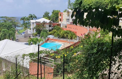 Tartane House | Apartment with 2 pools free wifi and parking at the Trinité Bay Residence
