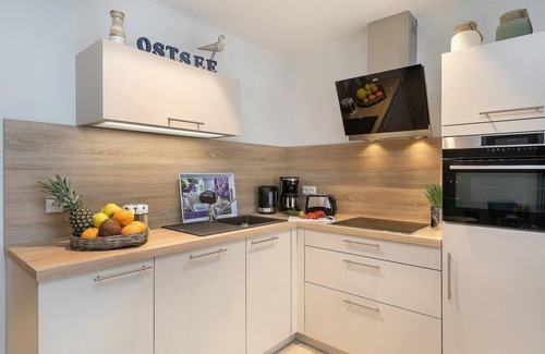 Ostseebad Prerow Apartment | Apartment with 3 rooms, 62 m² and underfloor heating, is ideal for families.