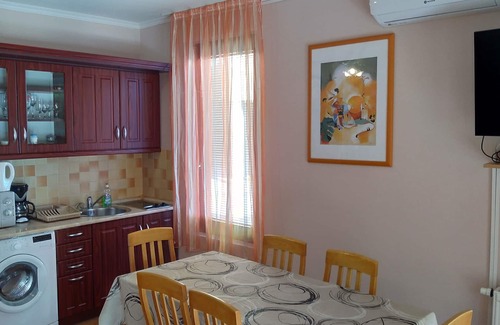 Siofok Aranypart Apartment | Apartment with air-conditioner next to pool with 2 floors, beach 120m, free WIFI