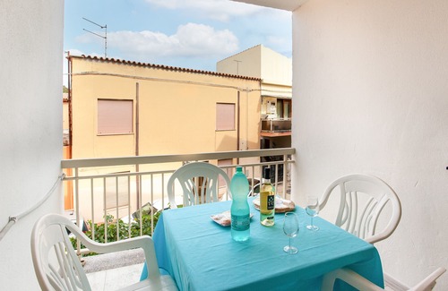 La Caletta Apartment | Apartment with Balcony & Wi-Fi