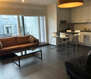 Rogier Apartment | Apartment with Balcony in Brussels Center