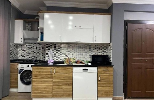 Konyaalti Apartment | Apartment with Balcony