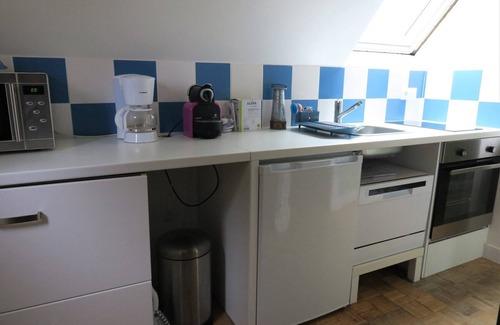 Tregastel Apartment | Apartment with barbecue at 350 m of the beach, in the heart of TREGASTEL