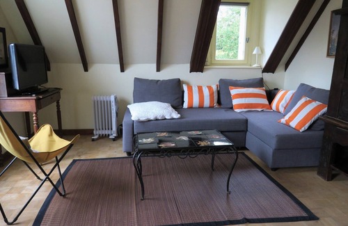 Tregastel Apartment | Apartment with barbecue at 350 m of the beach, in the heart of TREGASTEL