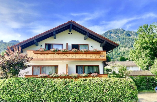 Gmain Apartment | Apartment with 1 bedroom and eat-in kitchen for 1-2 persons, 40 sqm