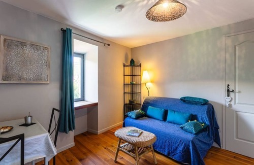 Cabrerets Apartment | Apartment with exceptional view & garden