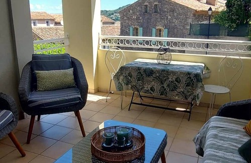 La Garde-Freinet Apartment | Apartment with swimming pool near St Tropez