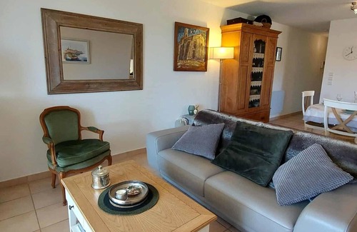 La Garde-Freinet Apartment | Apartment with swimming pool near St Tropez