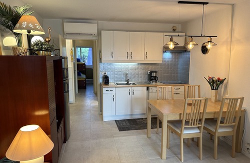 Le Couchant Apartment | Apartment with swimming pool - garage - air conditioning. - beach 200m away - WIFI