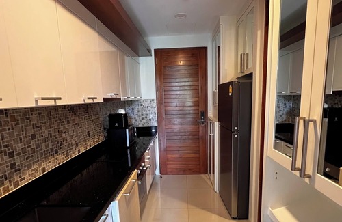 Karon Apartment | Apartment with French balcony 48 м² garden view