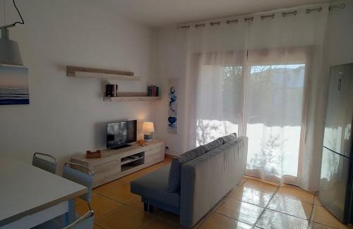 Budoni Apartment | Apartment with garden