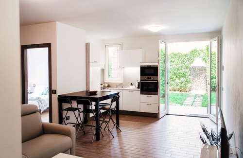 Abbadia Lariana Apartment | Apartment with Garden in Abbadia Lariana (Lario10)