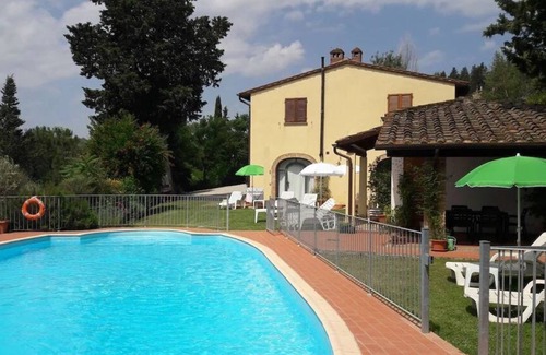 Gambassi Terme Apartment | APARTMENT WITH WINDOWS VIEW ON THE POOL AND ON THE WONDERFUL TUSCAN COUNTRYSIDE