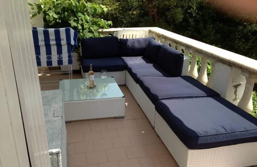 Cap-d'Antibes Apartment | Apartment with large terrace/pool in Cap d'Antibes