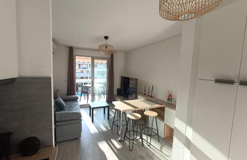 Tamaris Apartment | Apartment with pool near the beach