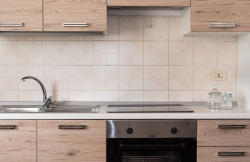 Bastia Umbra Apartment | Apartment with parking, near the municipal swimming pool in Bastia Umbra