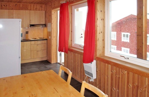 Savognin Apartment | Apartment with parking and pets allowed