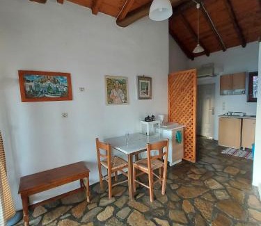 Koumeika House | Apartment with Pool and Panorama View